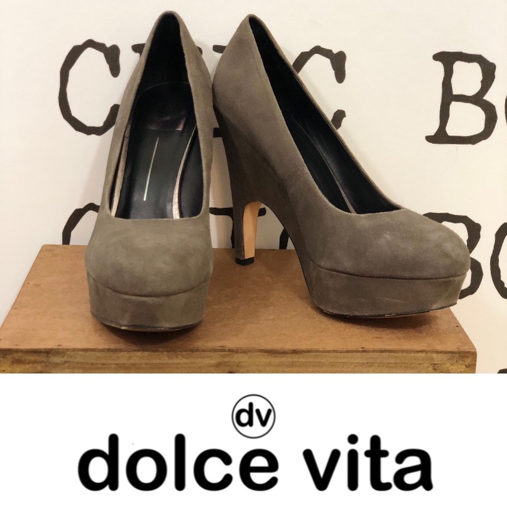 DOLCE VITA Hayward Grey Suede Platform Pumps